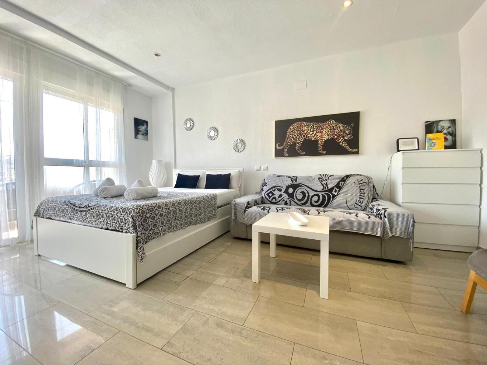 Riscal 6 By United Renters Apartment อาลิกันเต ภายนอก รูปภาพ